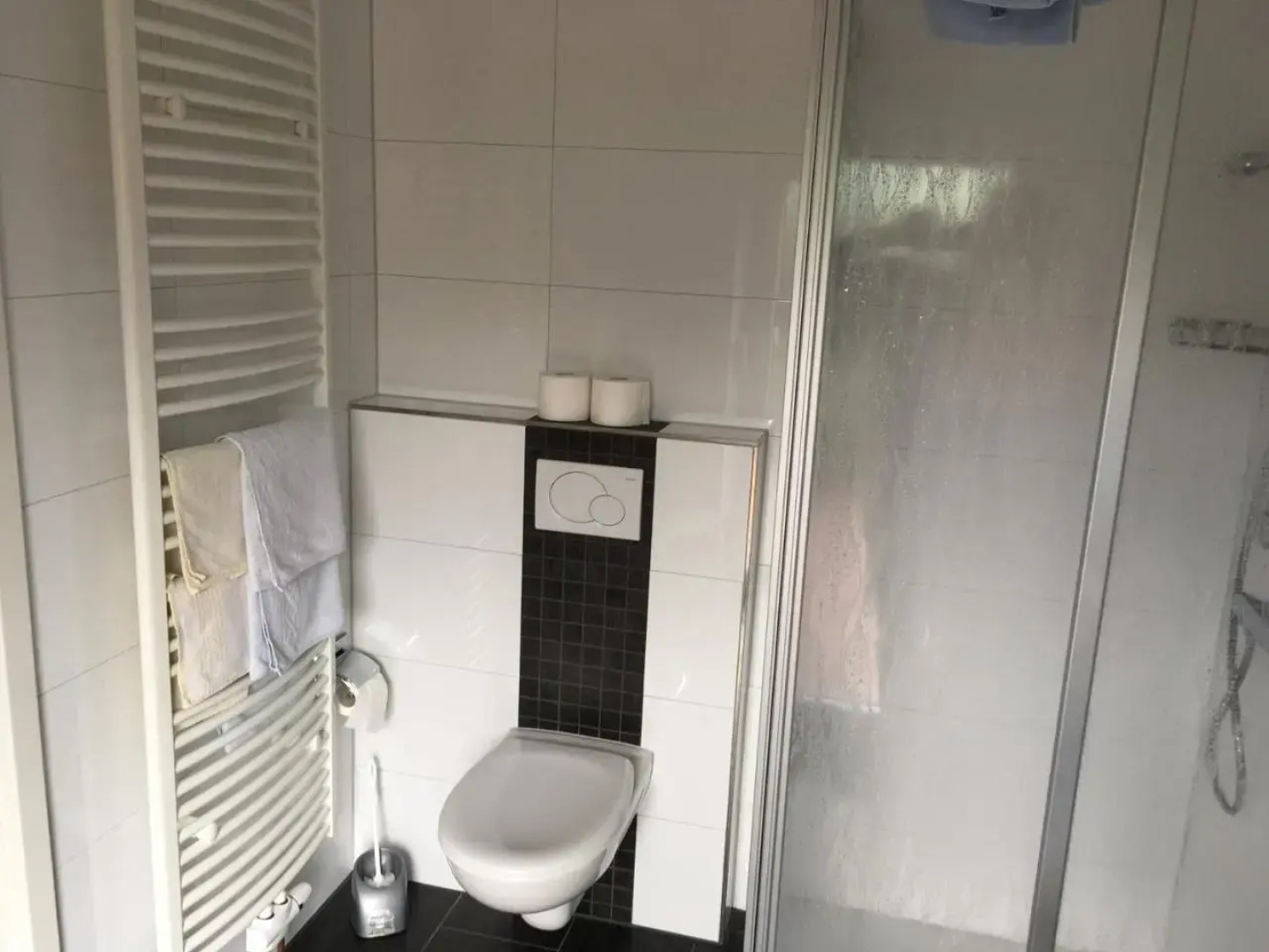 Hotel Neuenburger Hof