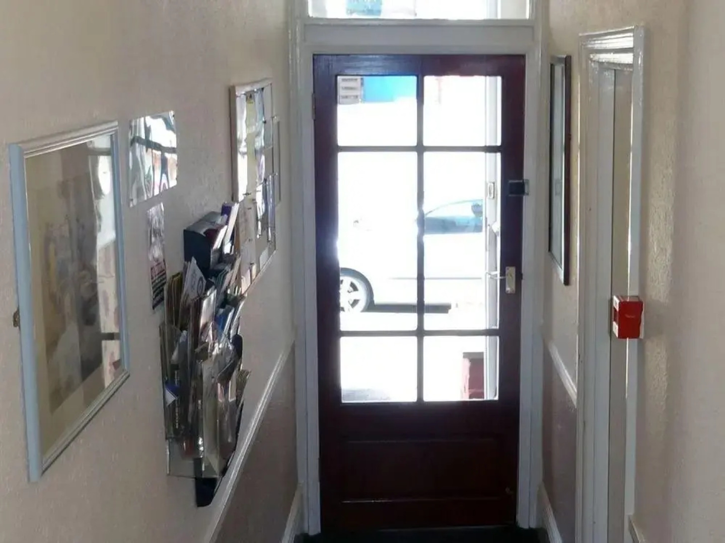 Sea Dogs Guest House