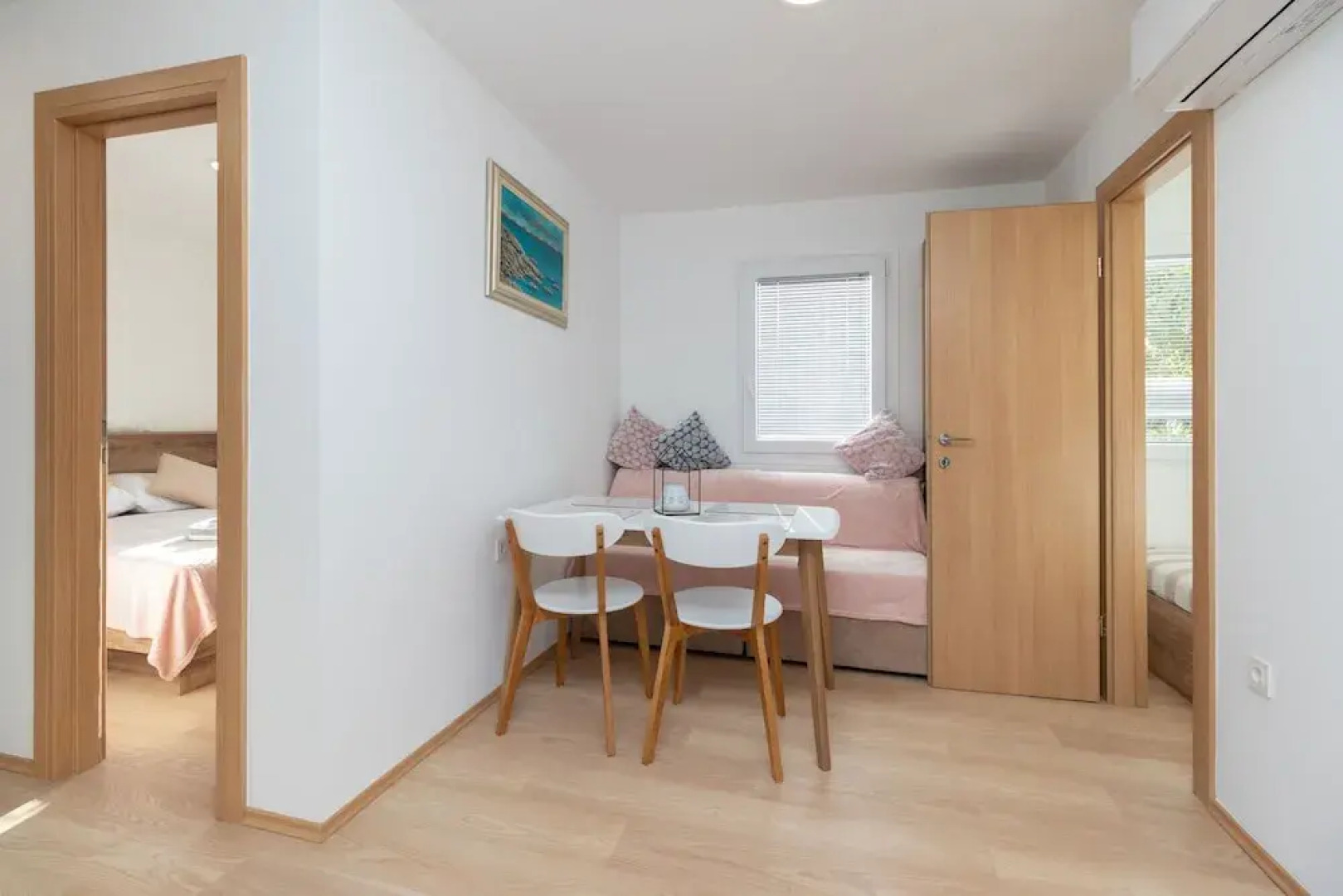 Mobile Home Sea Lion