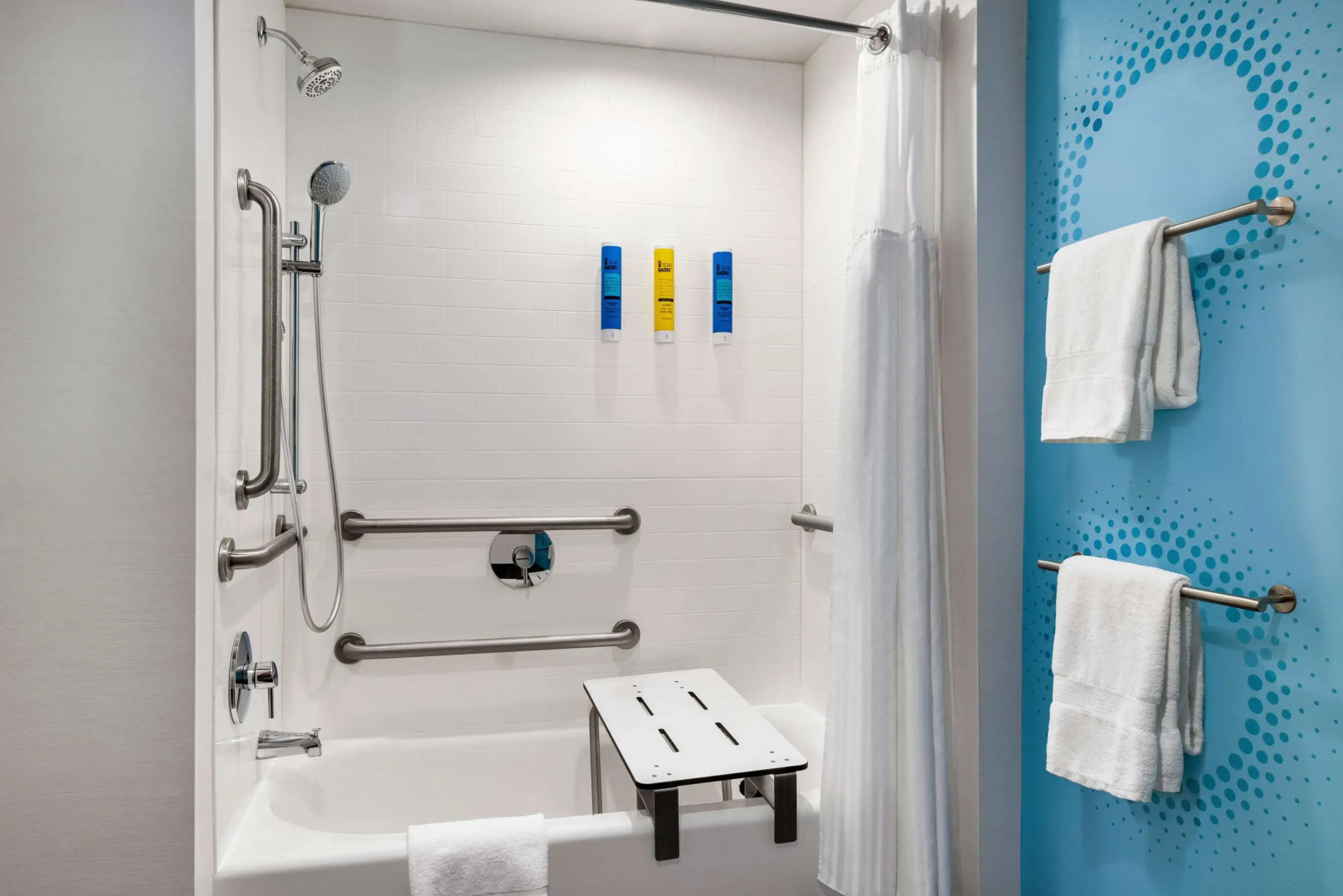 Tru by Hilton Lawrenceville Atlanta I-85 Sugarloaf