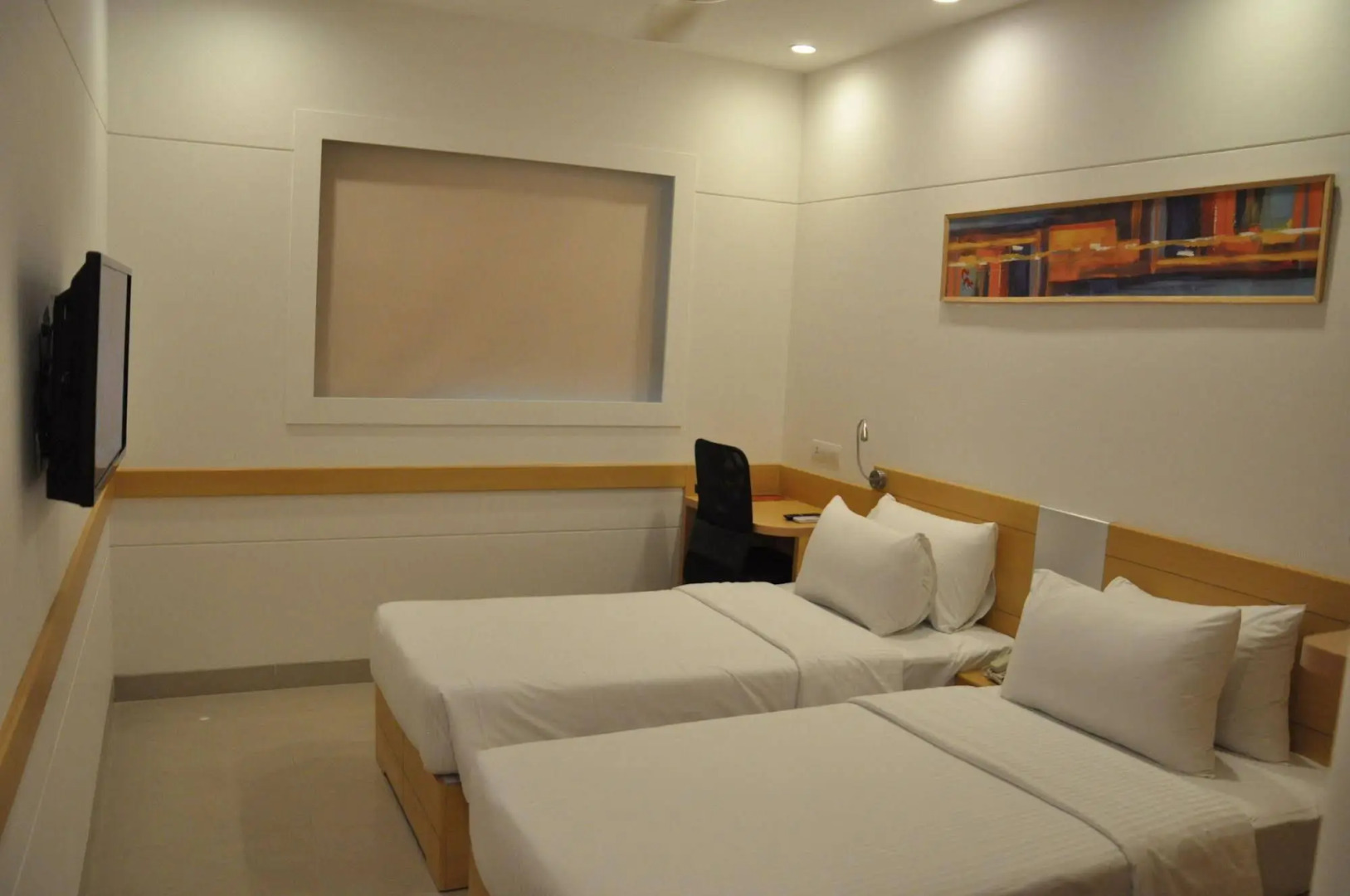 Red Fox Hotel Chandigarh