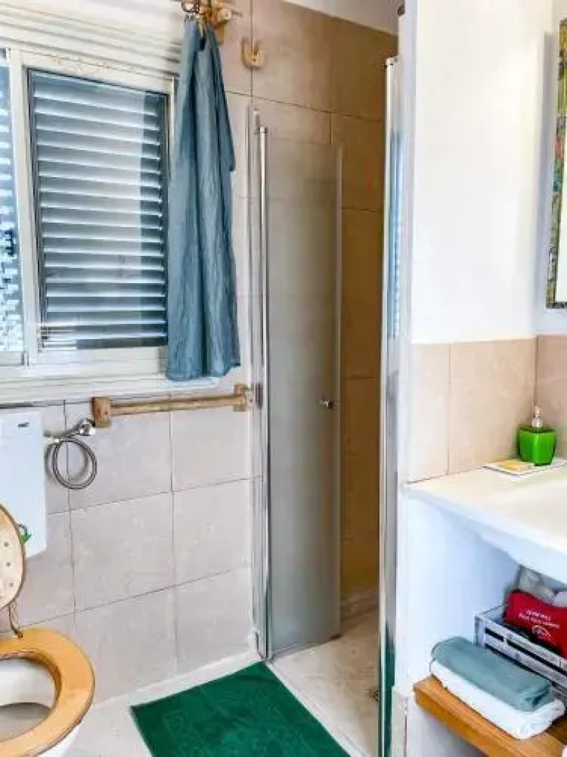 Blue House In The Woods- Amirim