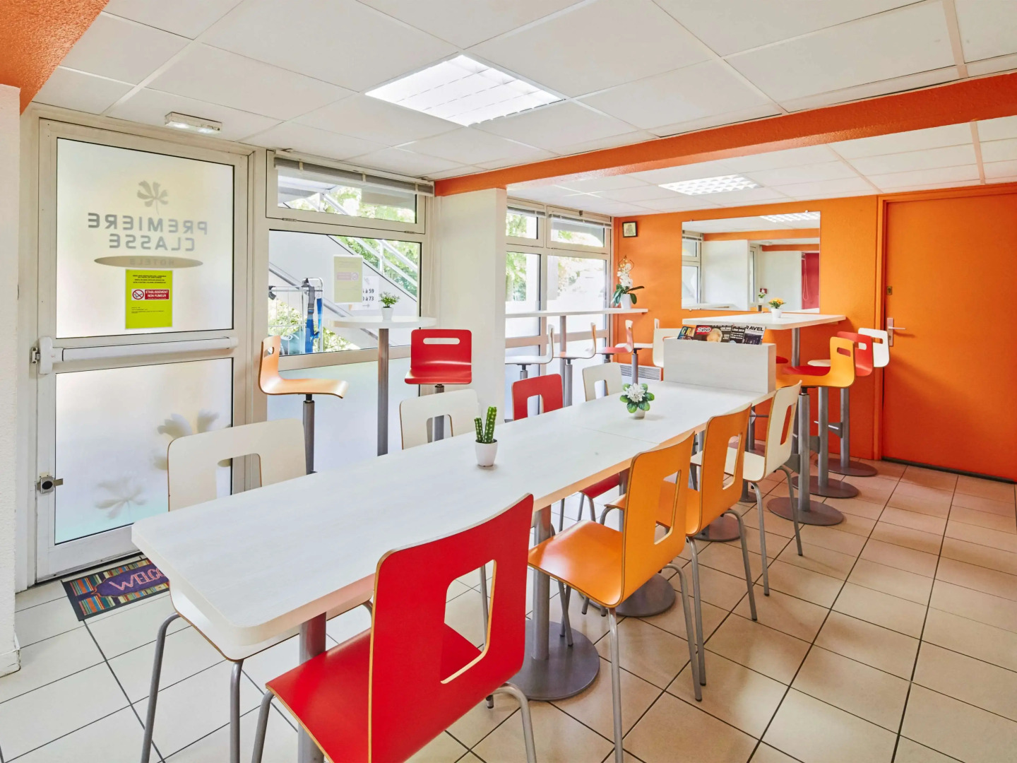 Hôtel Premiere Classe Melun Senart - Vert Saint Denis