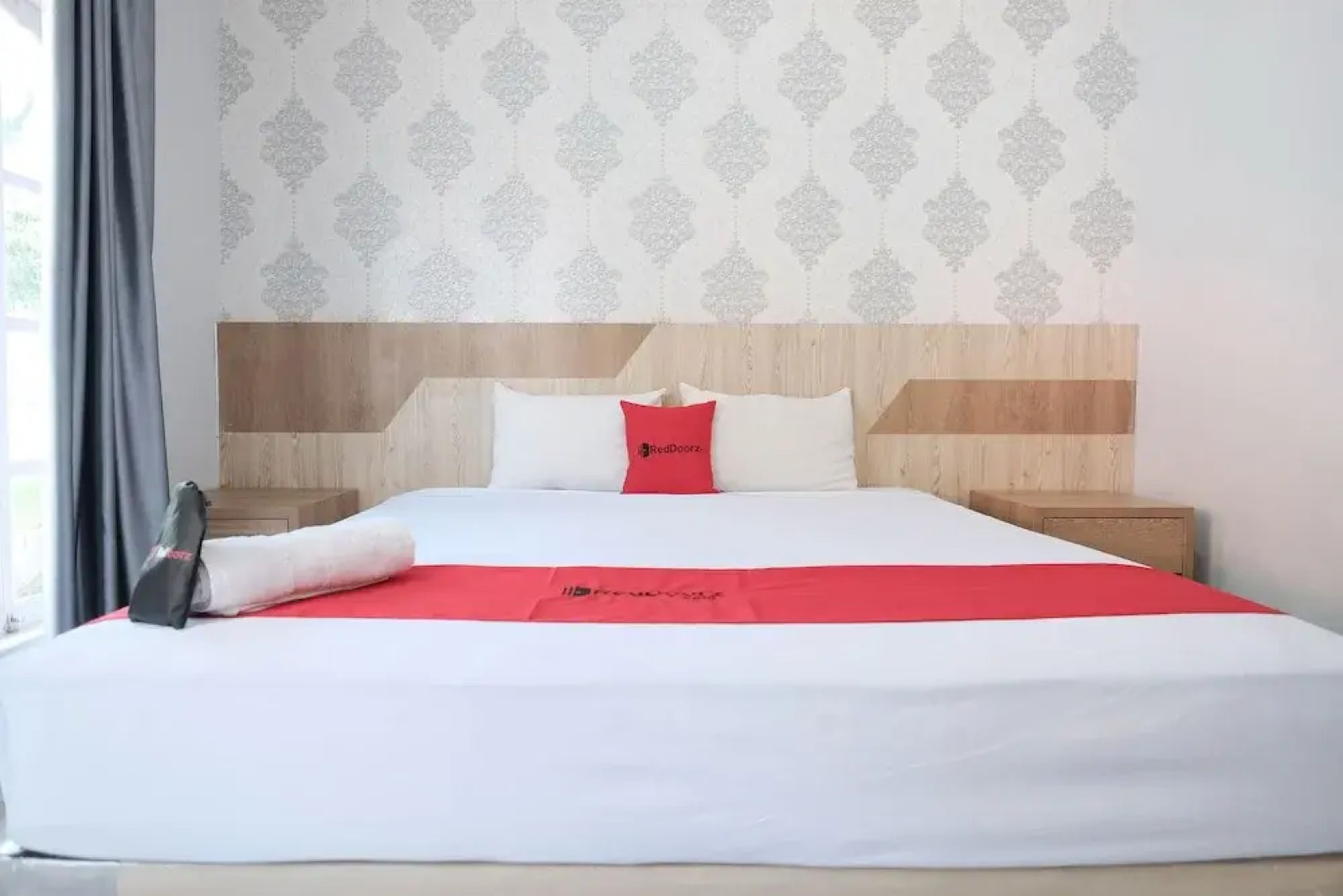 RedDoorz near RSUD Kolonel Abundjani Bangko