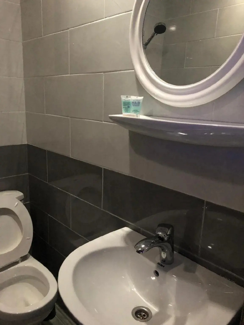 7 Days Hotel Apartment