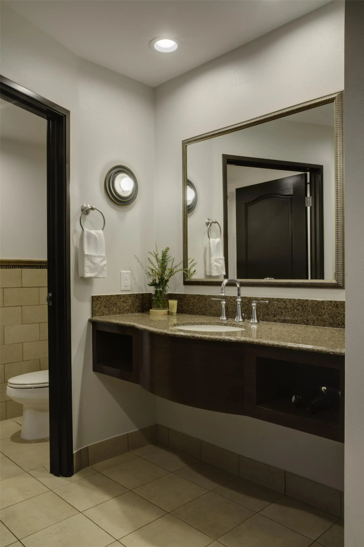 Ayres Hotel Chino Hills – Ontario