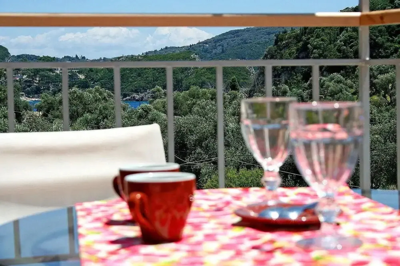 Zefiros Traditional Hotel