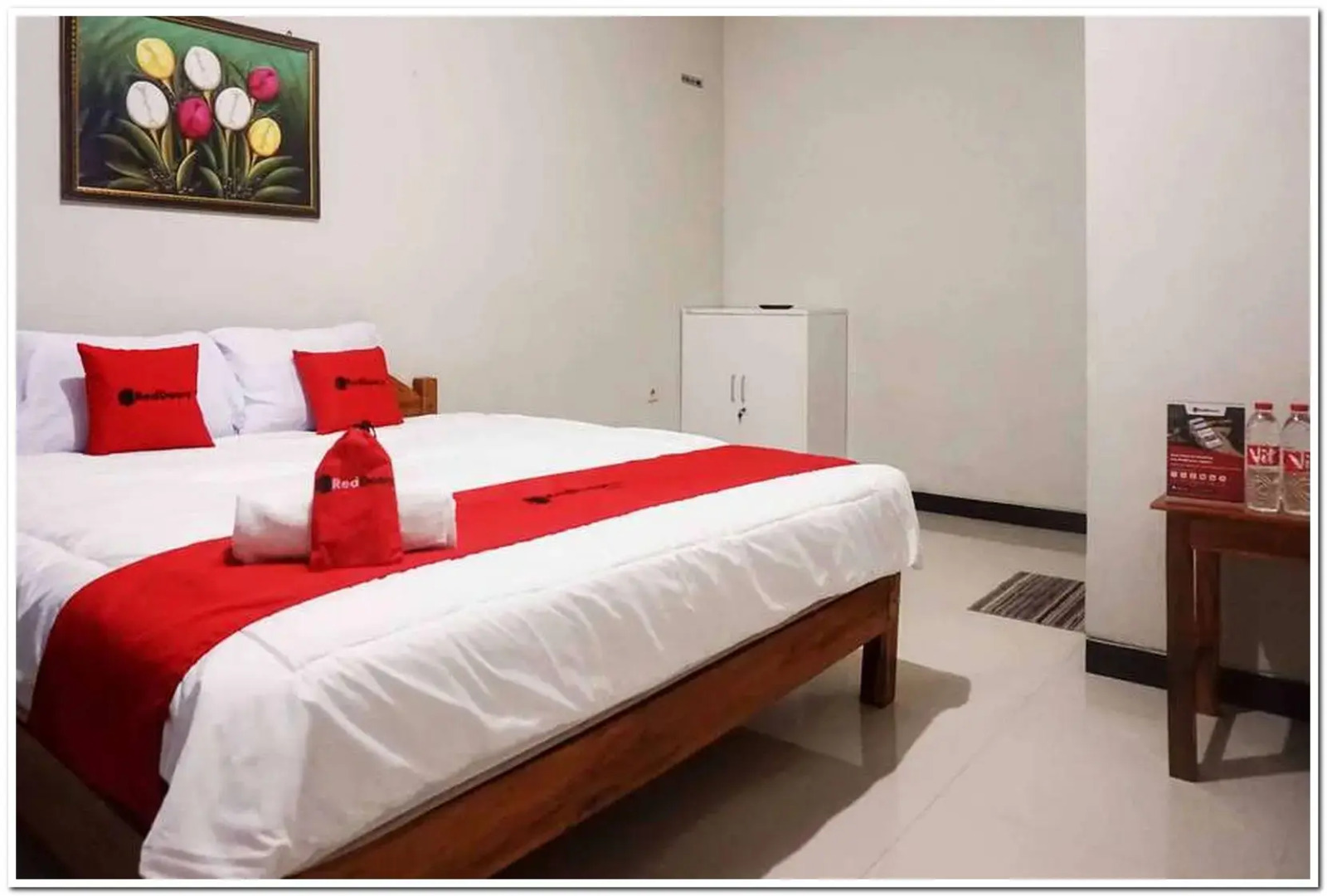 RedDoorz near Kampung Inggris Pare