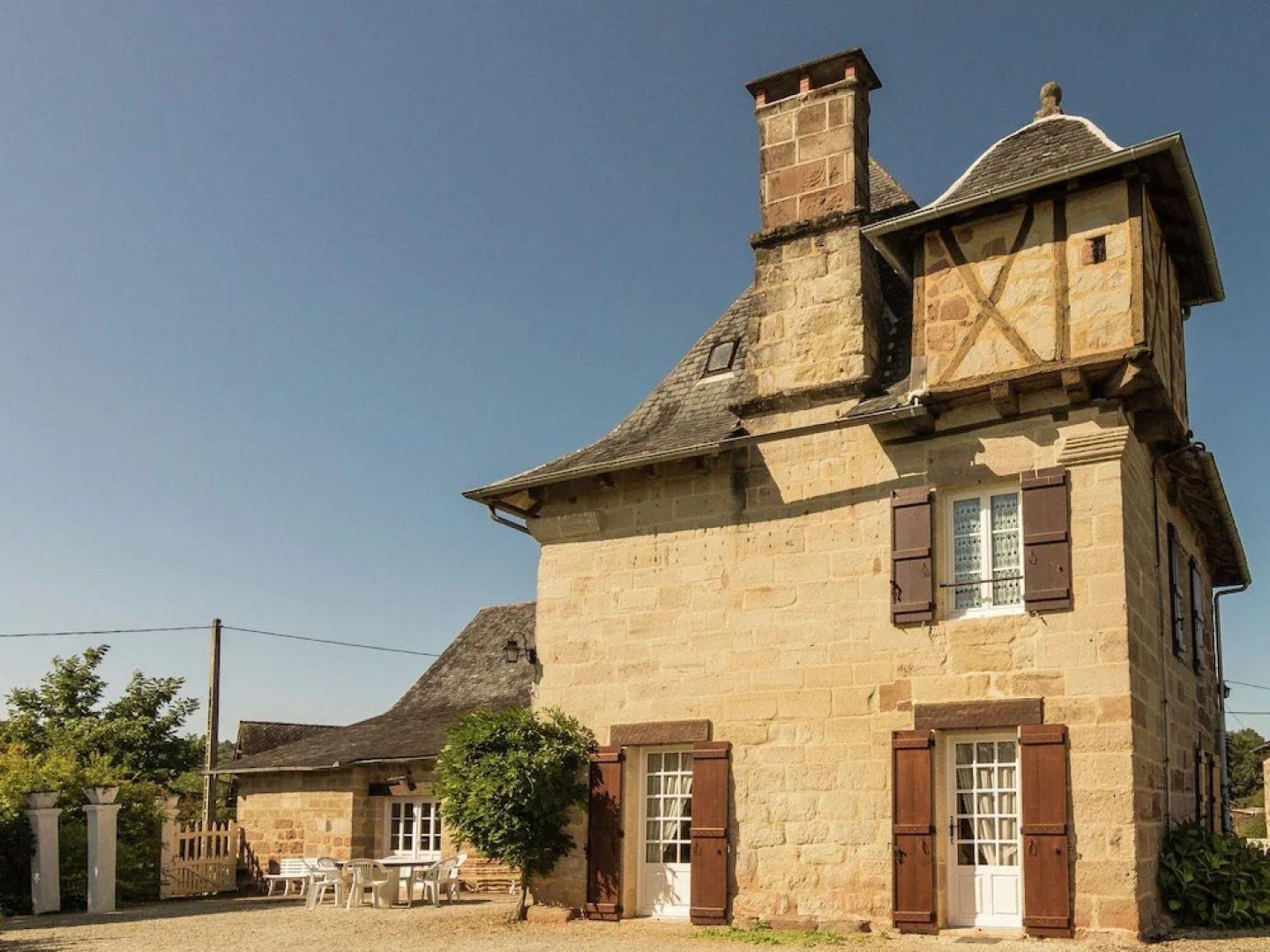 Graceful Holiday Home in Brignac-la-plaine With Terrace