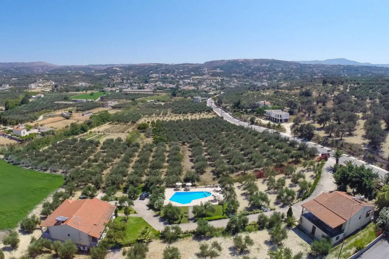 Villas Lefkothea