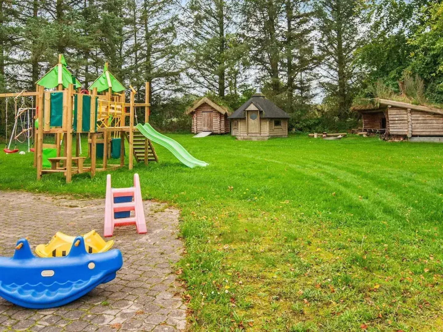 4 Star Holiday Home in Henne