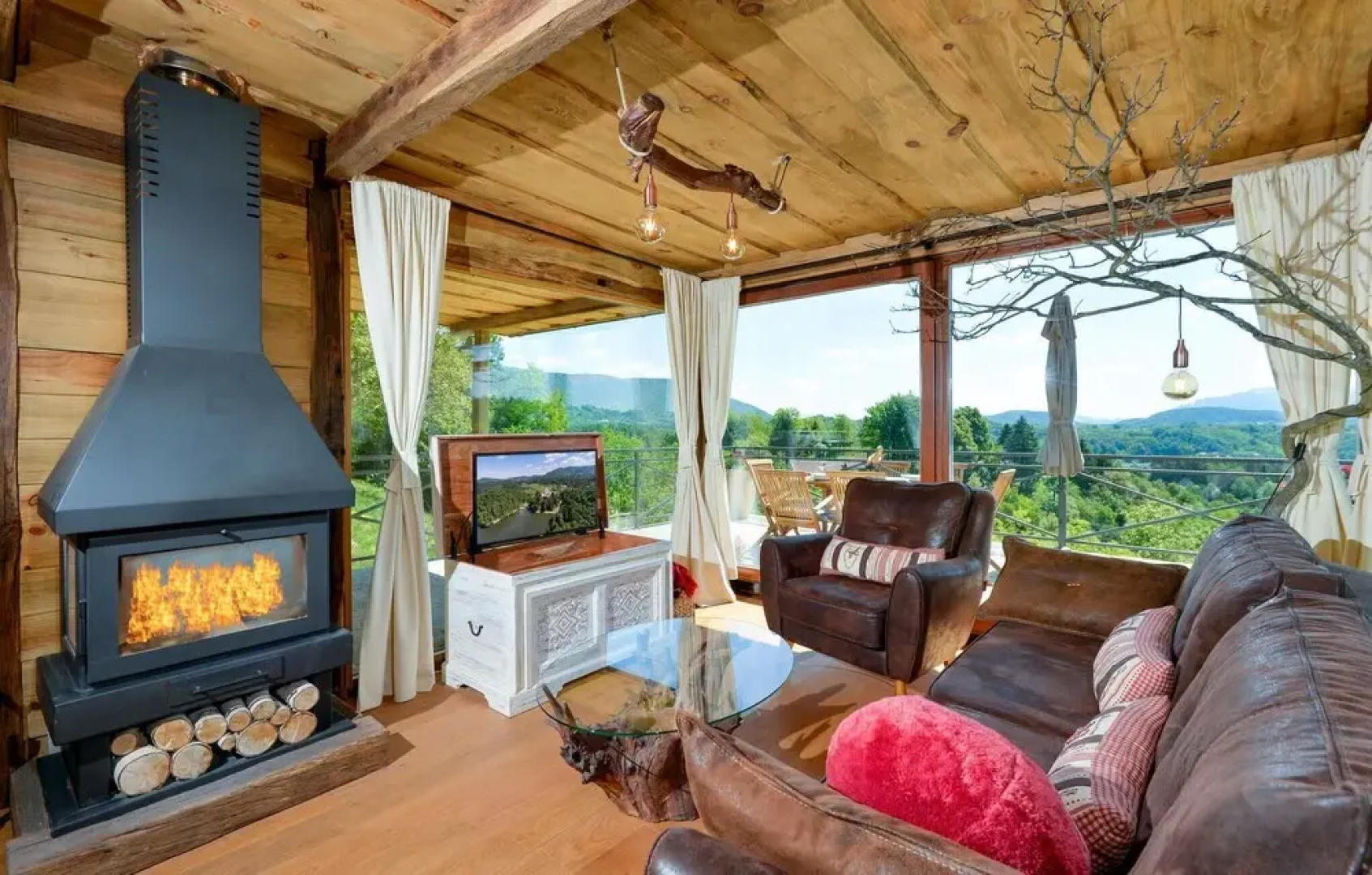 Beautiful Home in Lepoglava With Sauna, Wifi and Heated Swimming Pool