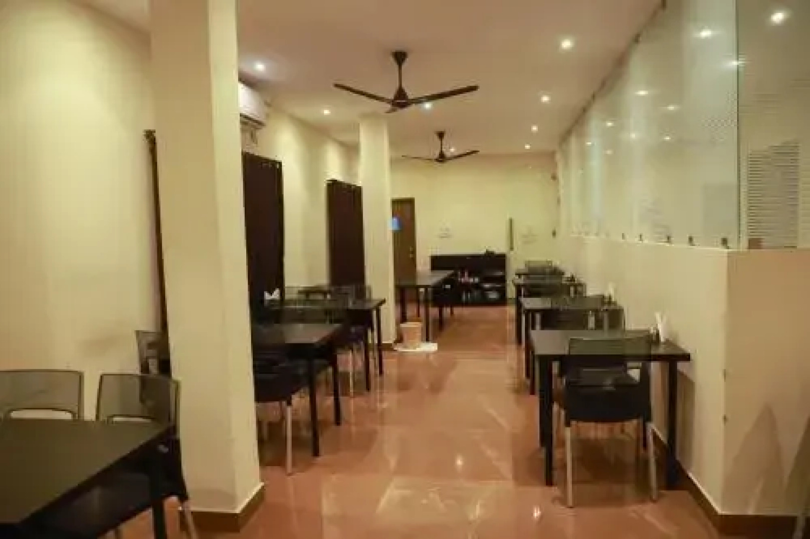 Comfort Hotel by OYO Rooms