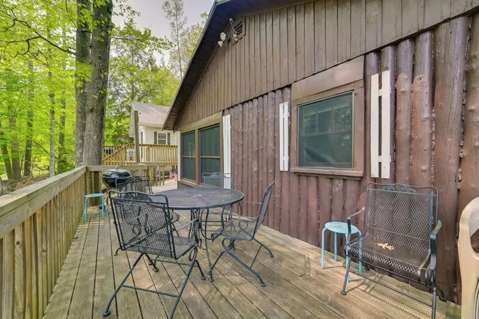 Waterfront Paradise Lake Cottage w/ Private Dock!