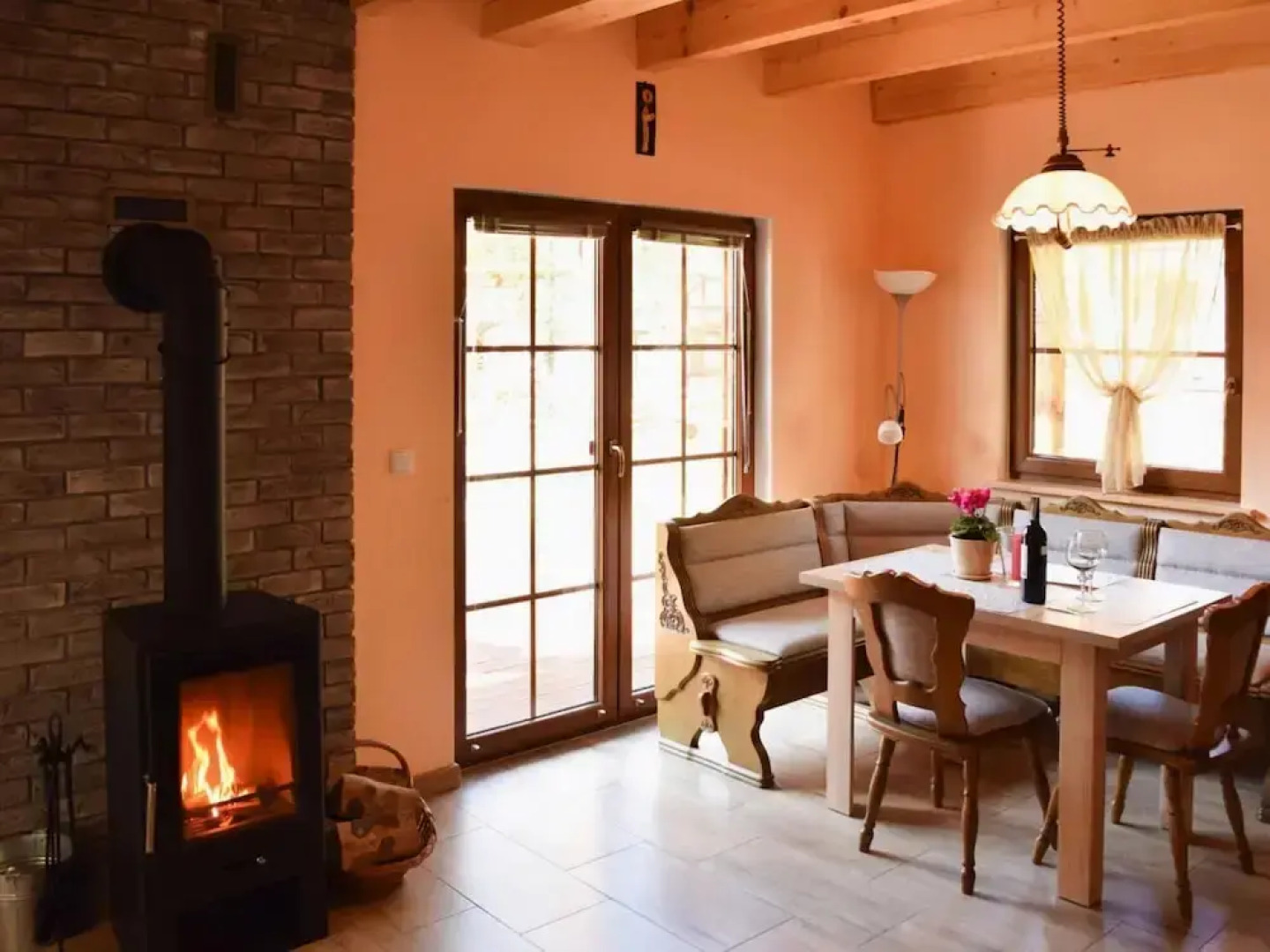 Semi-detached House Near the Lake