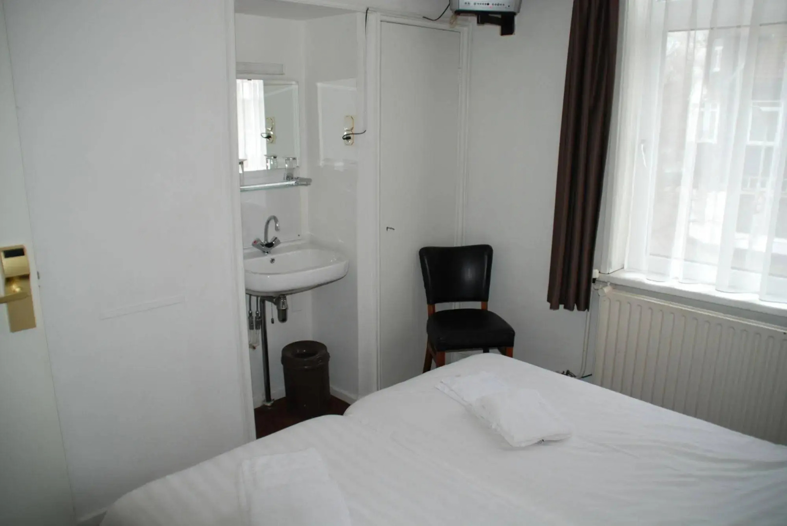 Hotel Café Restaurant Abina