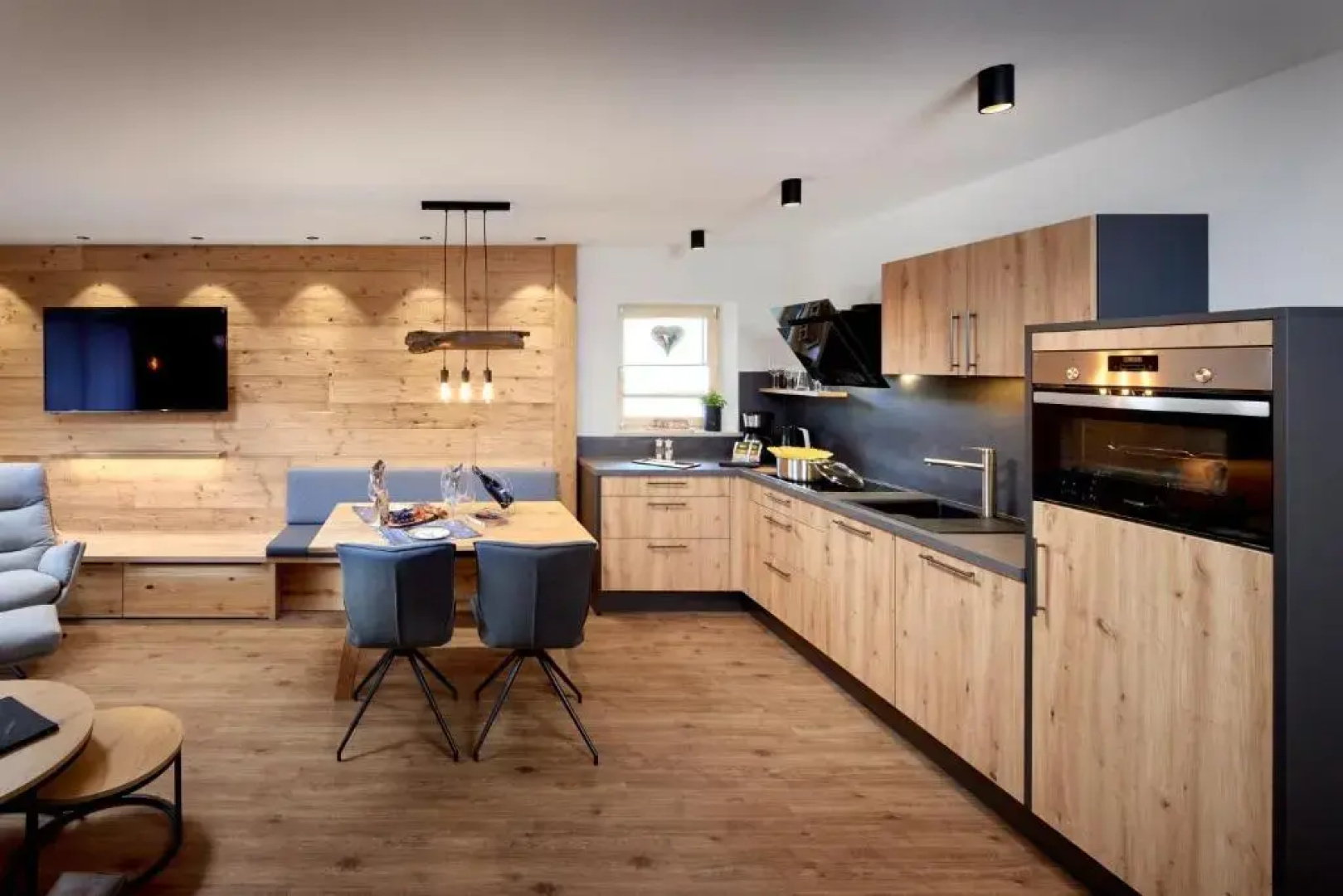 Maximilian Appartements