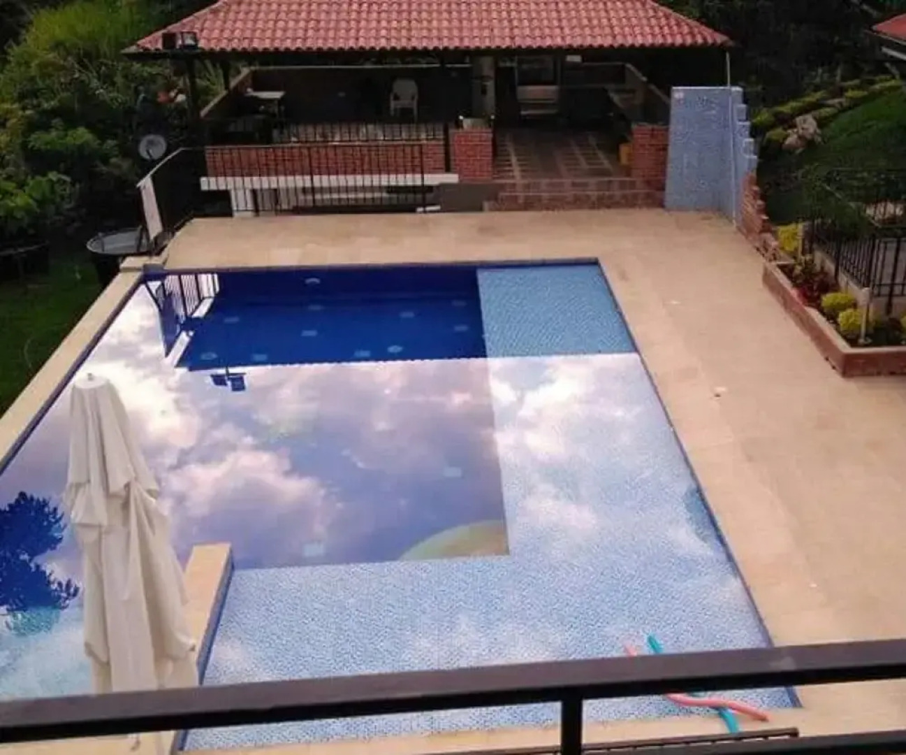 Casa Vacacional Con Piscina en La Mesa