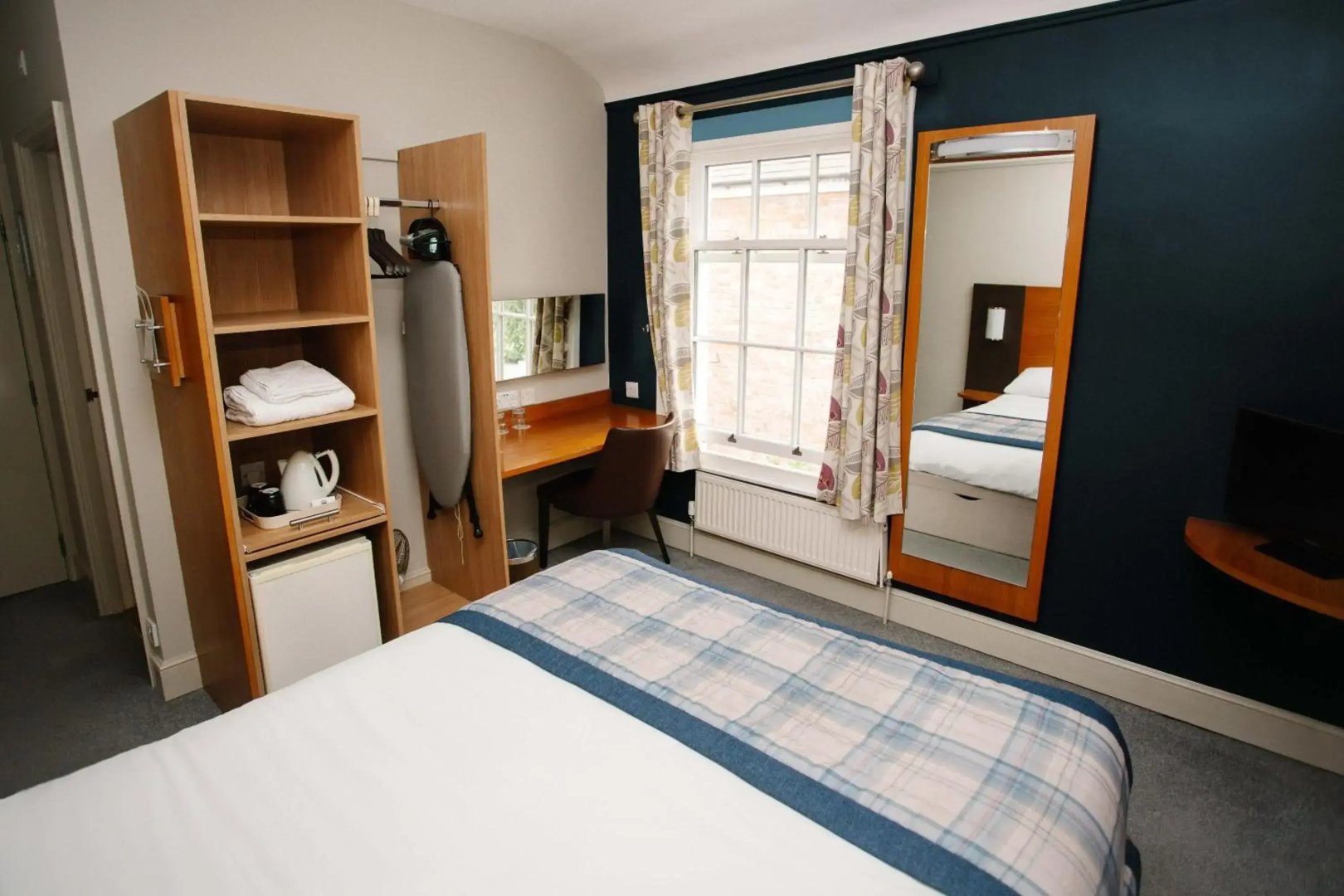 Corner House Hotel