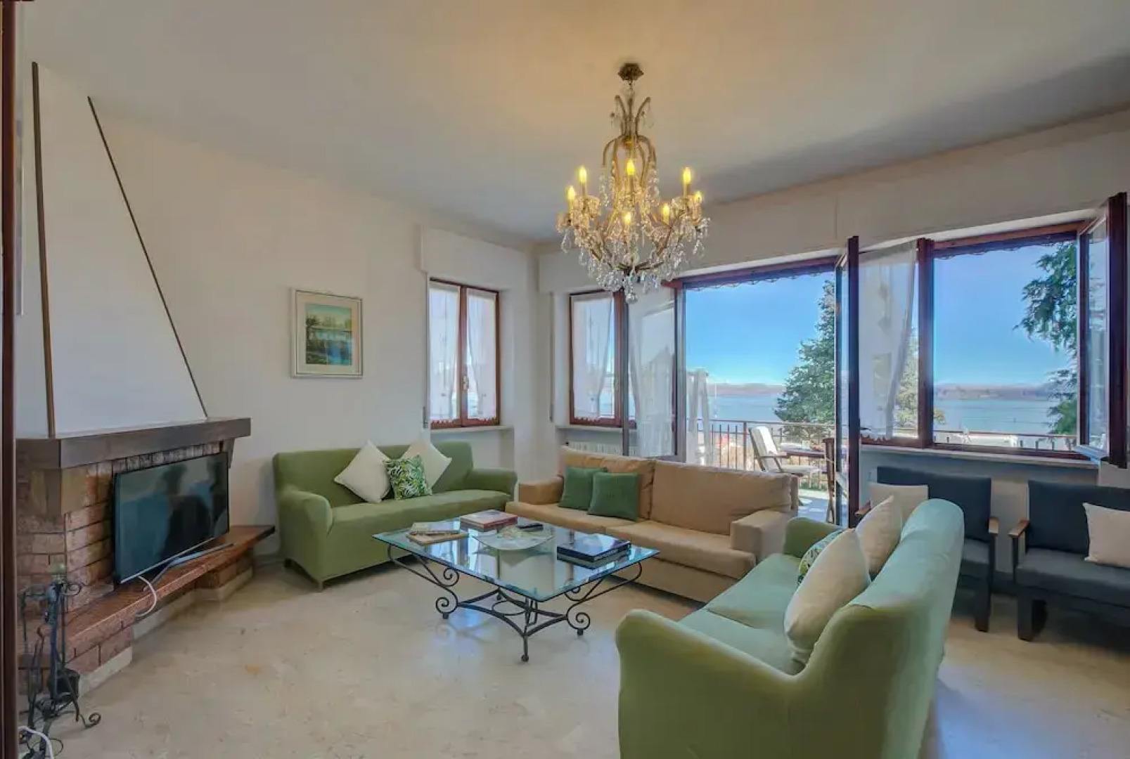 Blooming Villa Cos Lake View