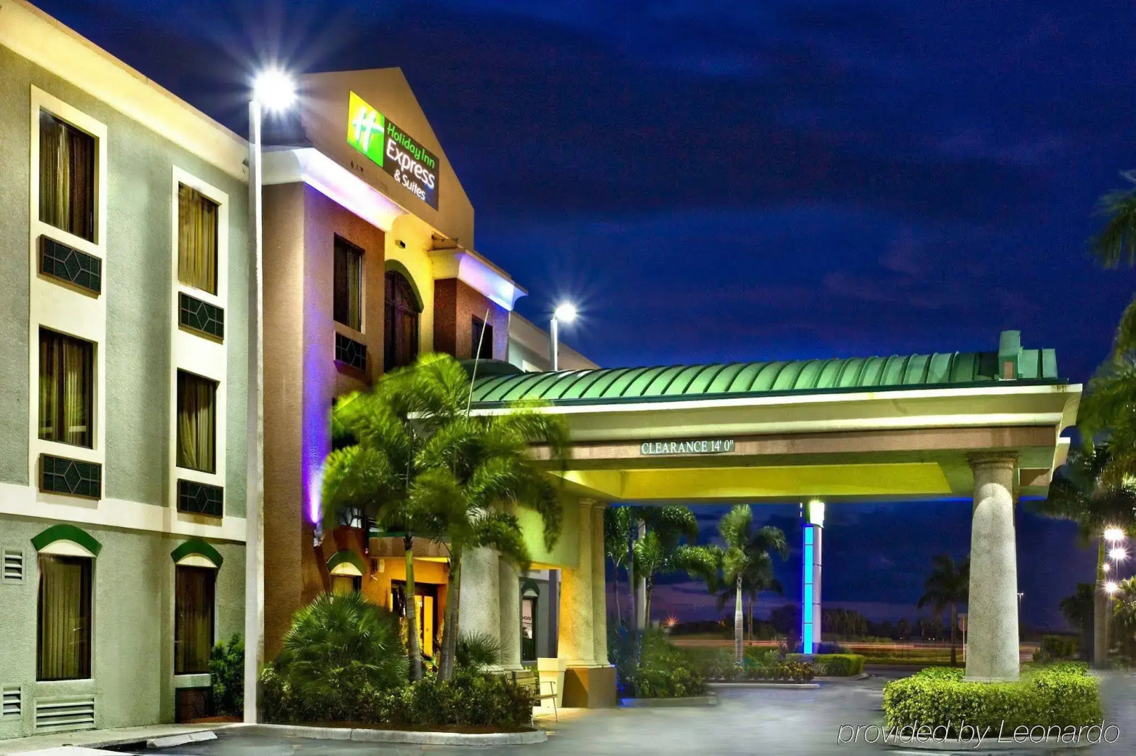 Holiday Inn Express Hotel & Suites Clewiston by IHG