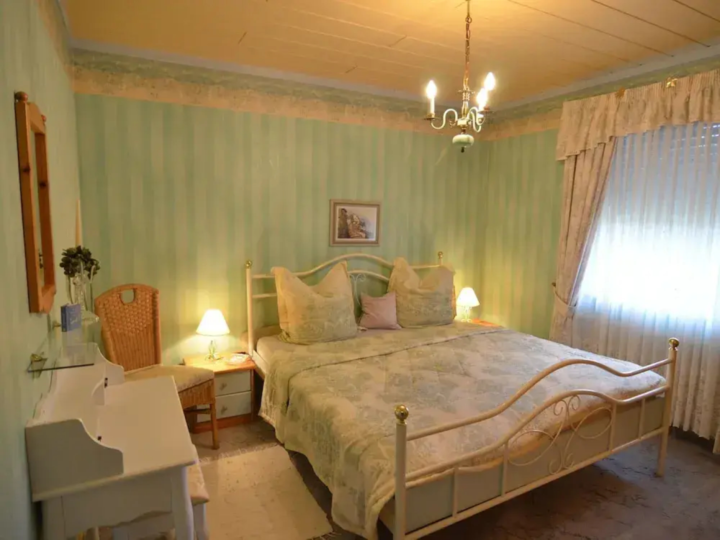 Quaint Apartment in Zeil am Main With Terrace