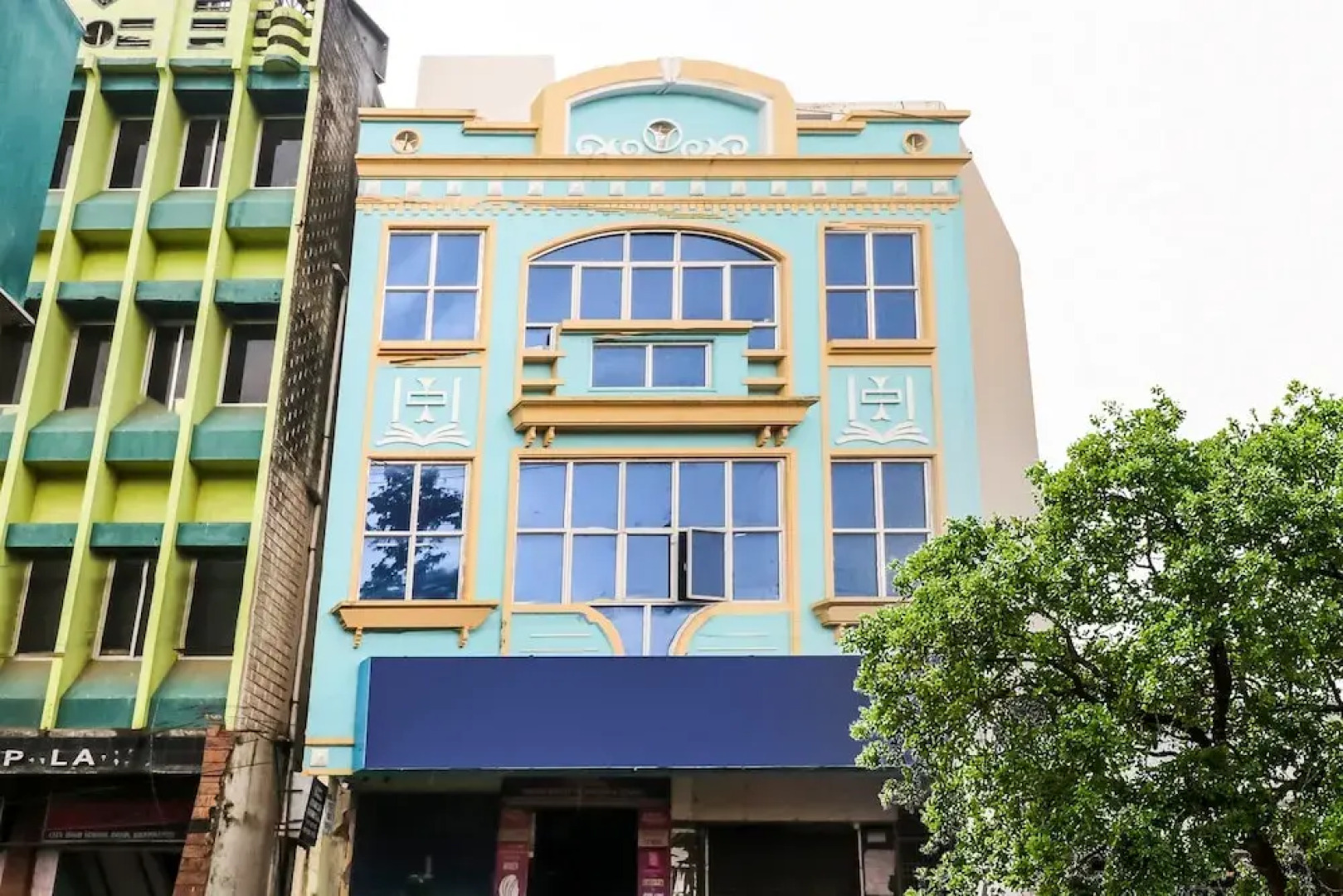 SPOT ON 46554 Hotel Bhawani Palace