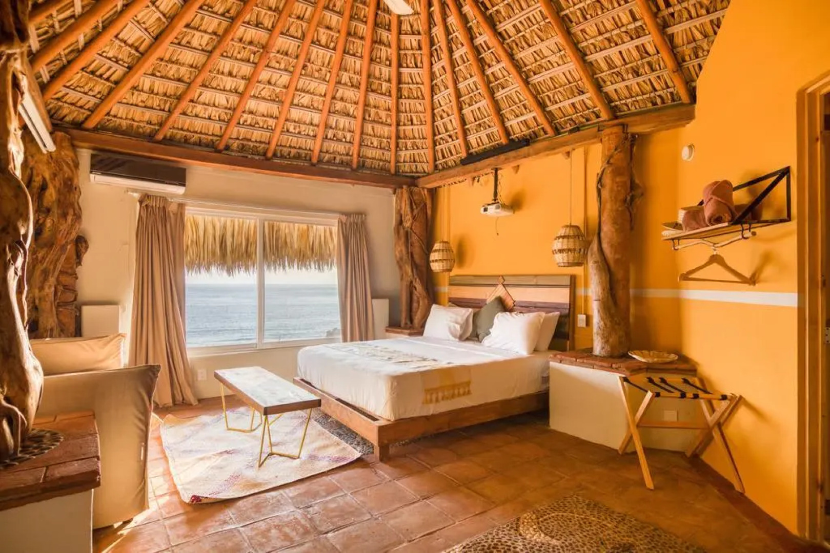 Nílu Puerto Escondido by Selina