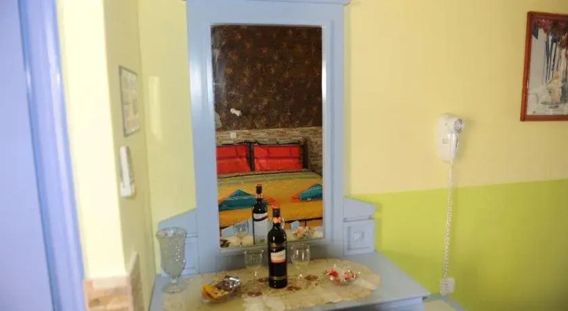 Efi Studios & Apartments