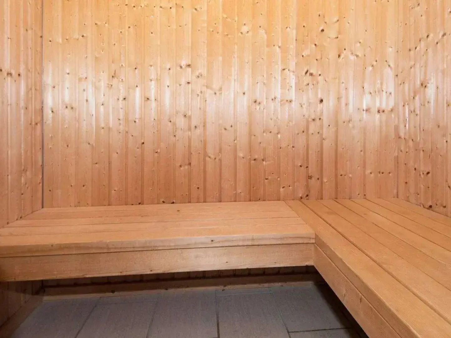 8 Person Holiday Home in Tarm