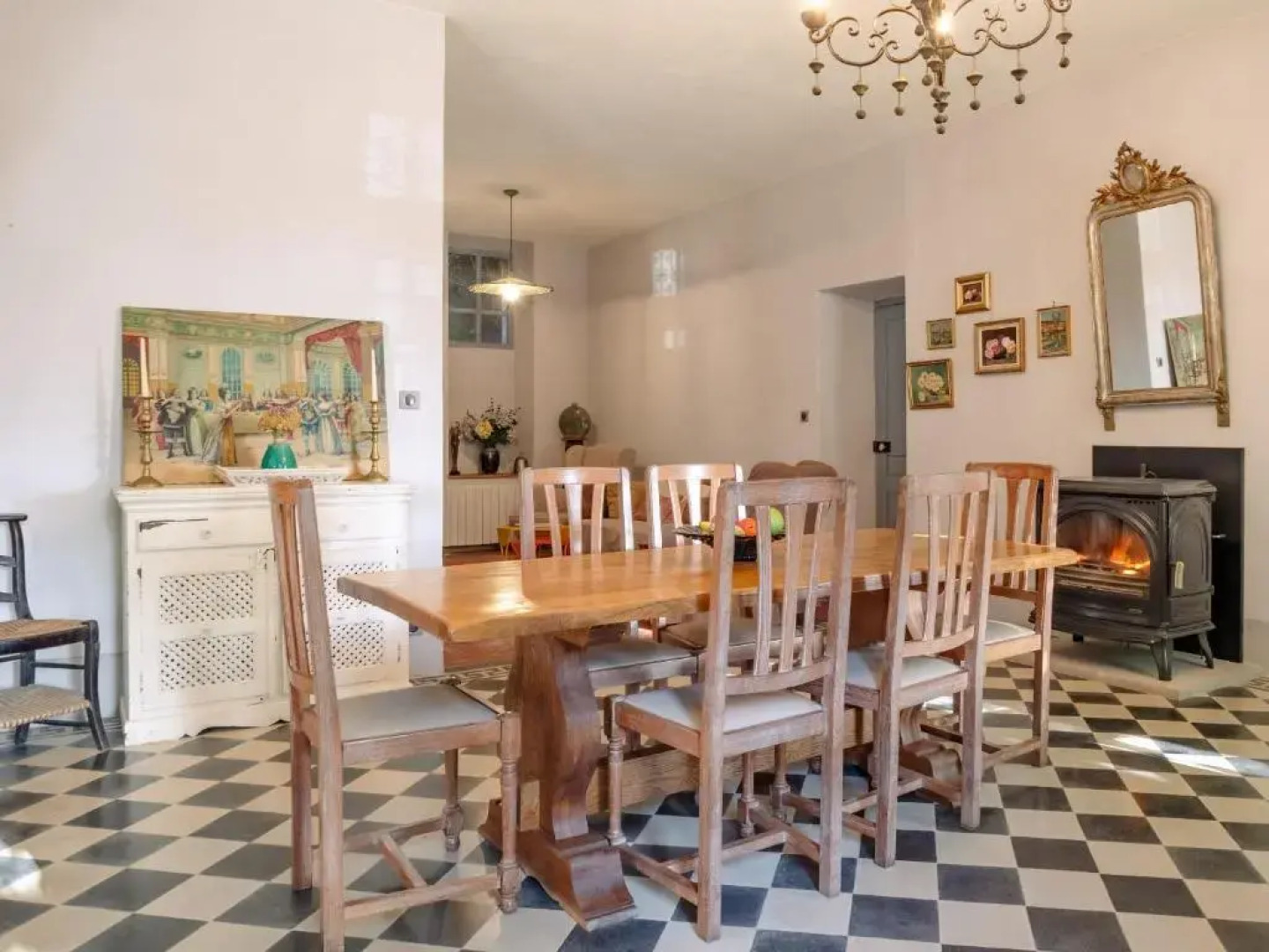 Maison de 4 chambres avec terrasse amenagee et wifi a Levie