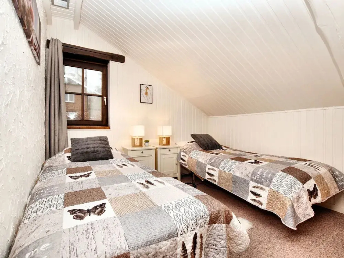 Beautiful, Authentic Villa With Private Pool, Sauna, Pool bar and Large Garden