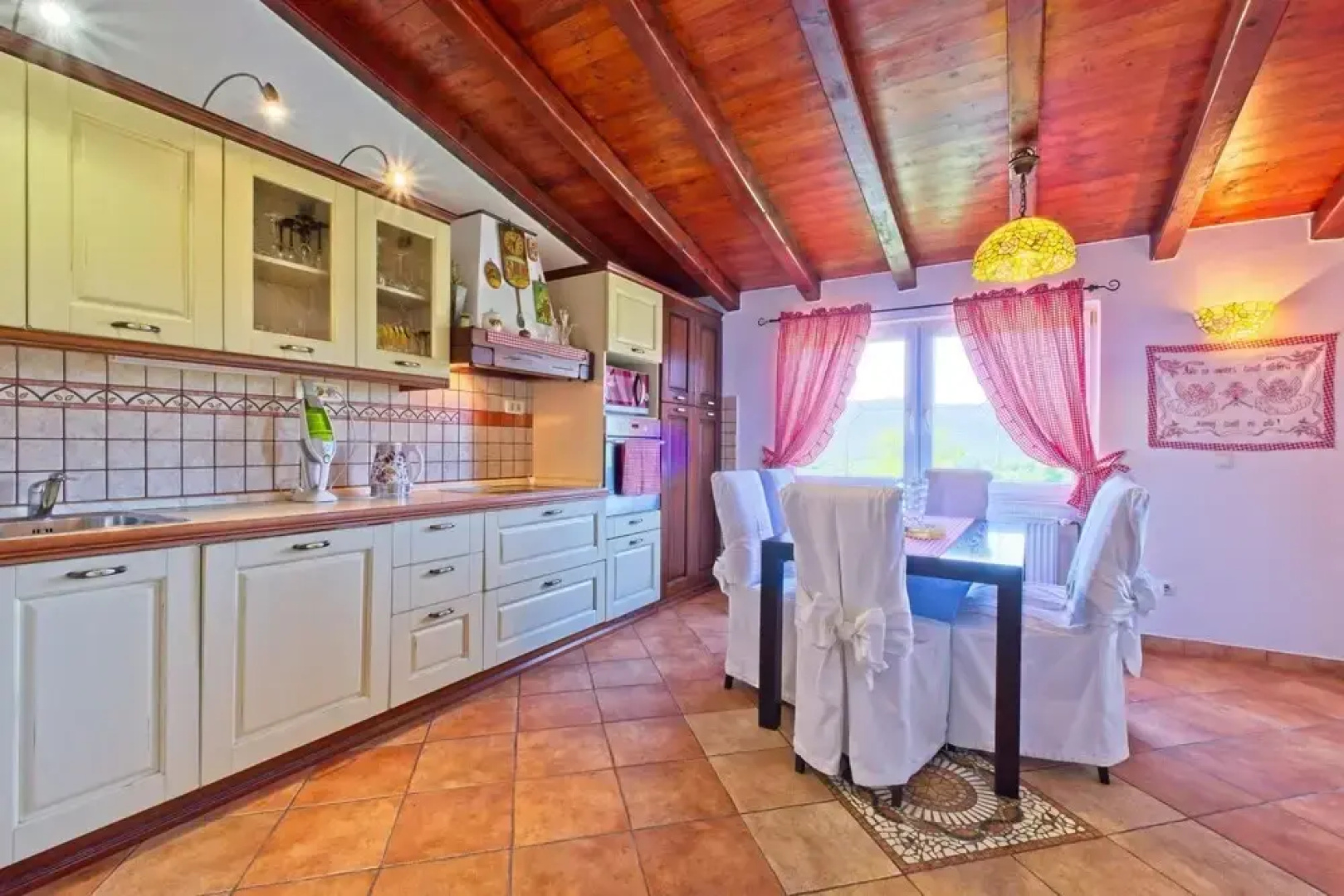 Villa Thousand Roses - Four-bedroom Villa With Terrace and Swimming Pool ID Direct Booker 7164