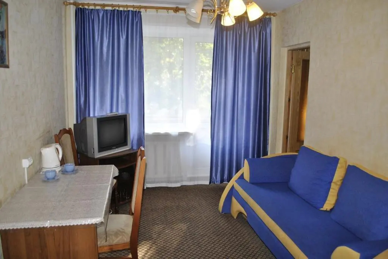 Гостиница На Институтской