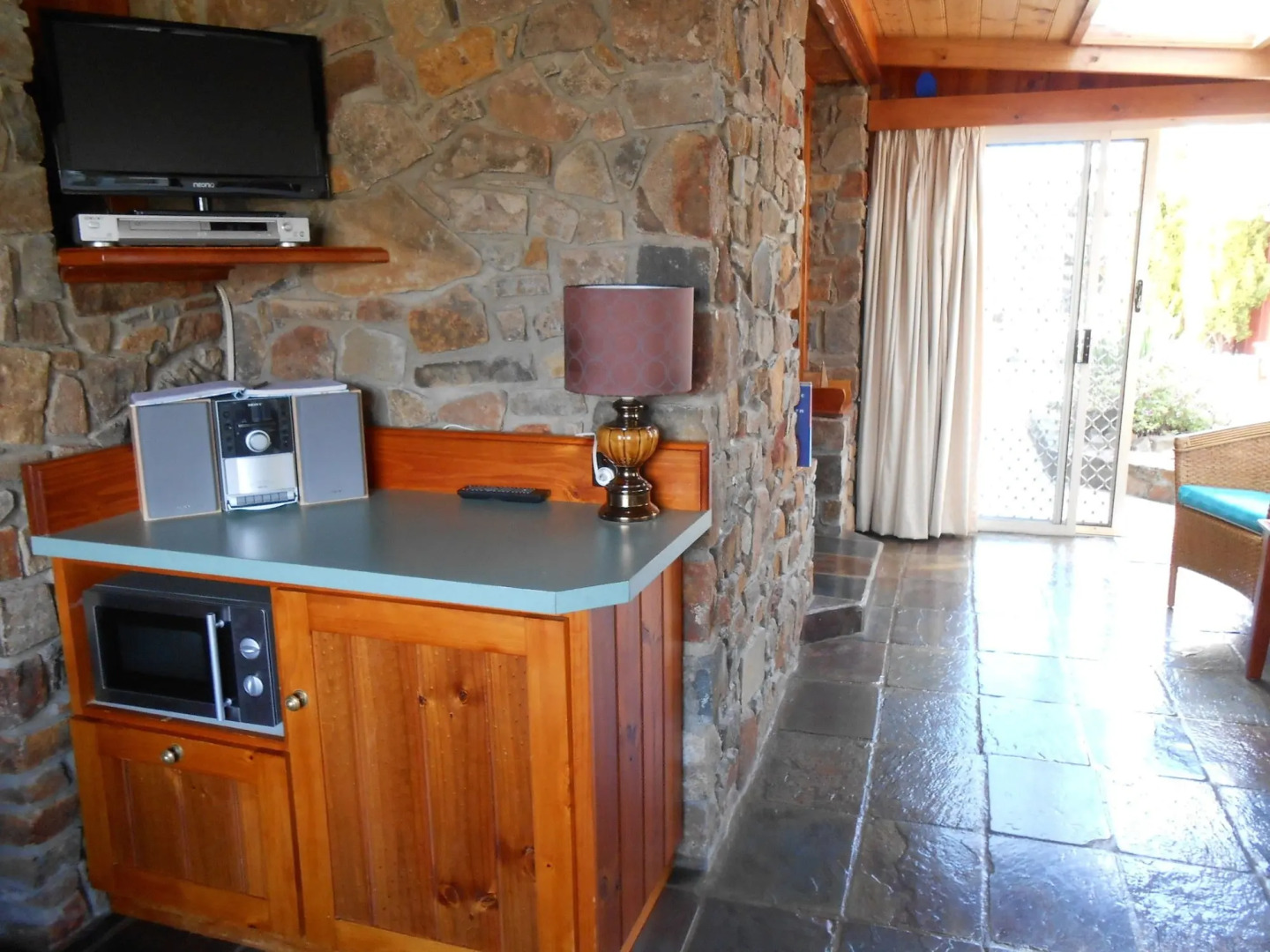 Tidelines of Bicheno