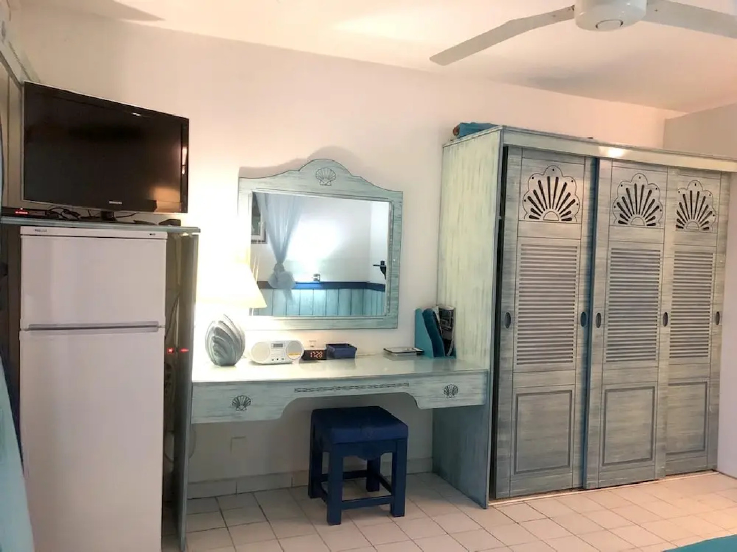 Studio in Le Moule, With Terrace and Wifi - 50 m From the Beach