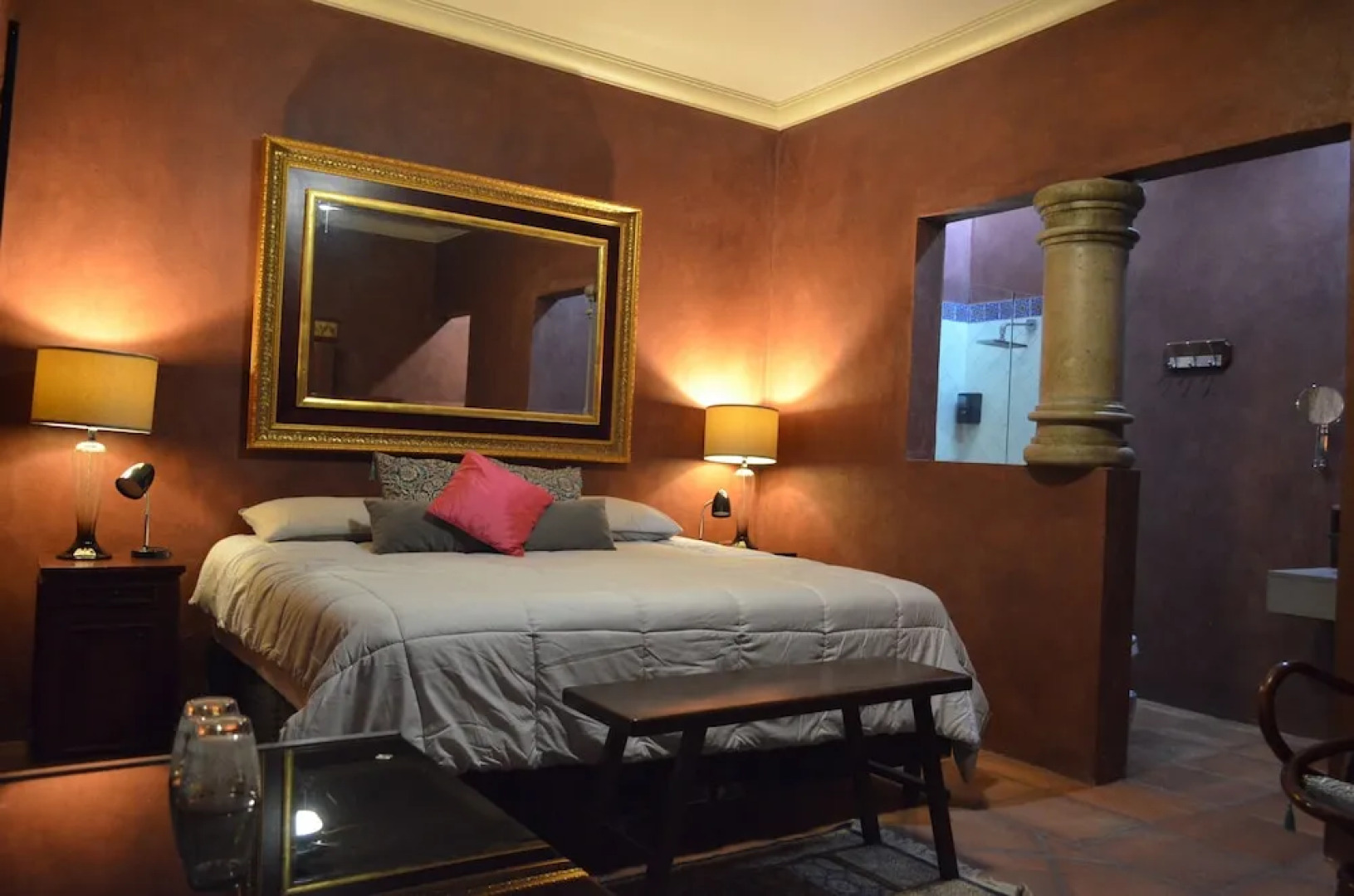 Hotel&Art Gallery Casona de los Milagros