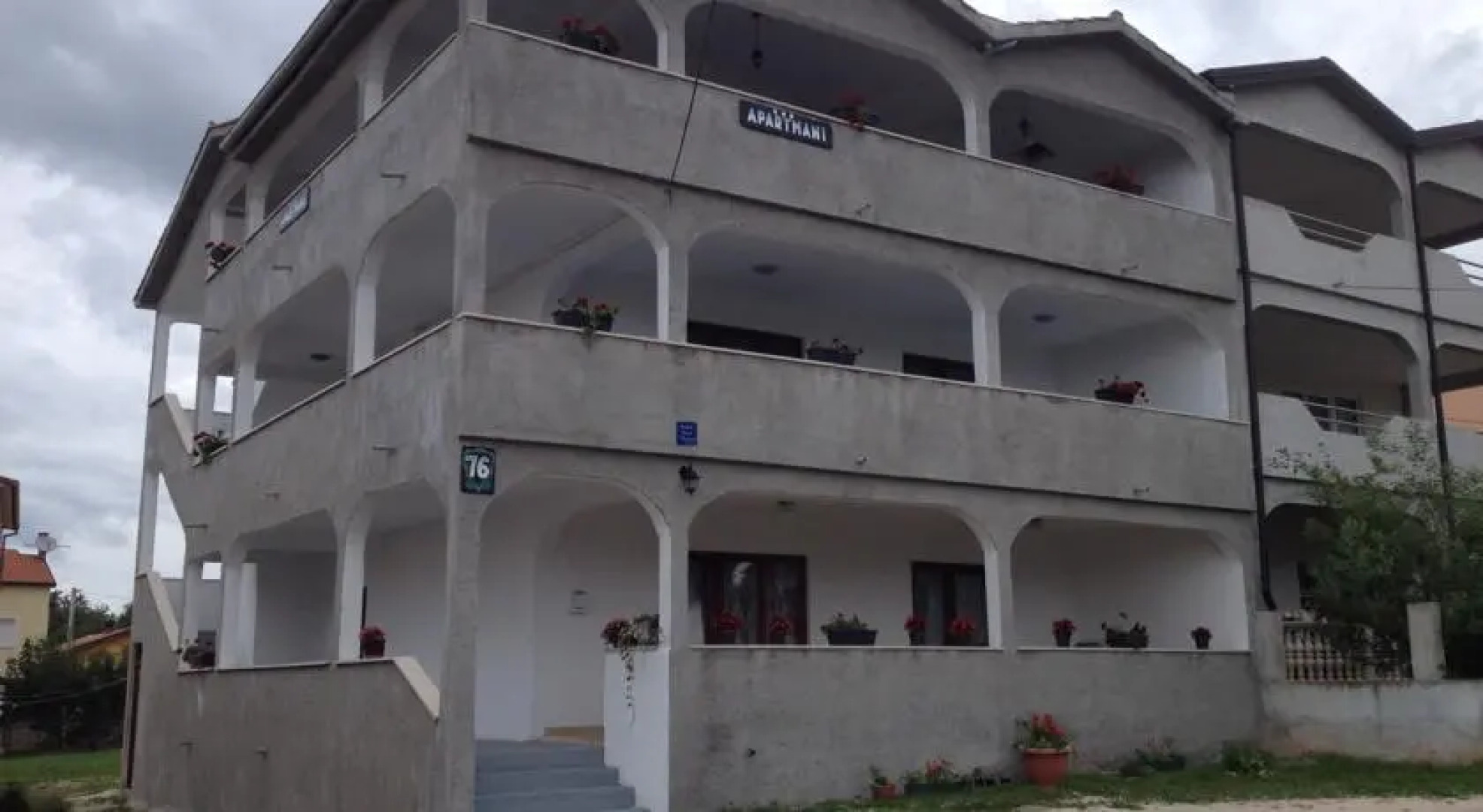 Apartments Dakovic