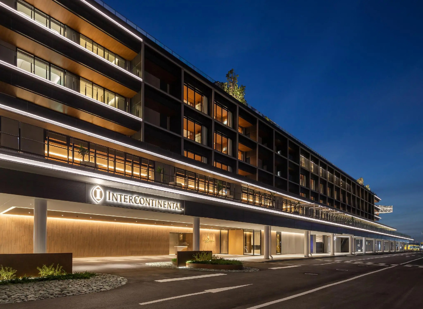 Intercontinental Yokohama Pier 8 by IHG