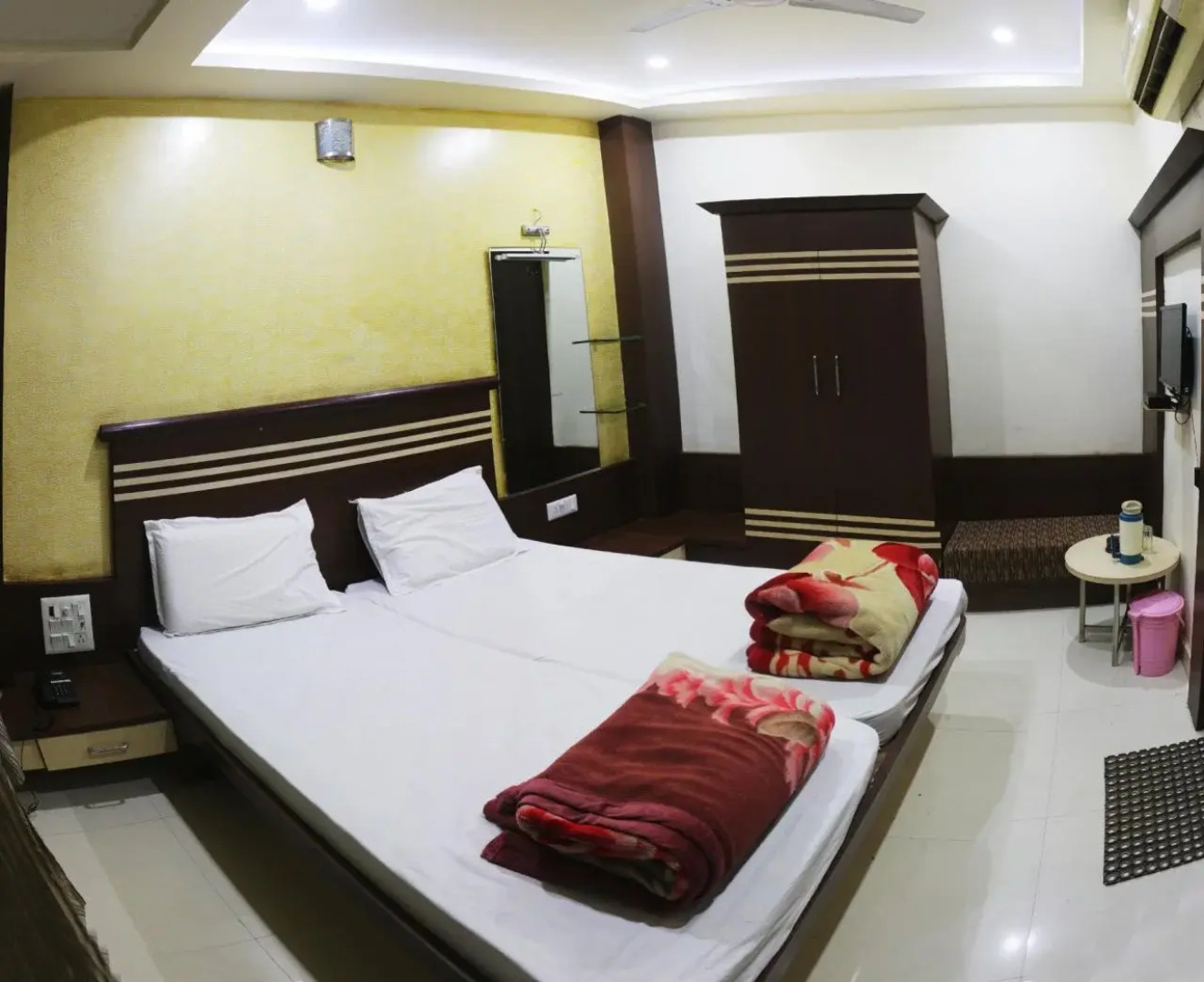 Aaditya Guest House Rewa