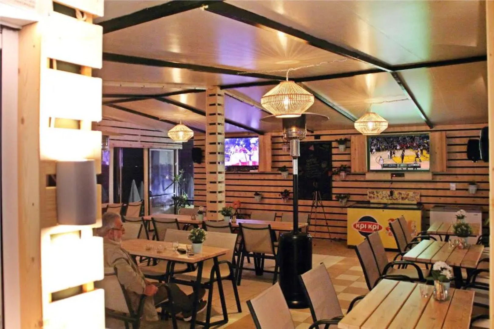 Esperides Beach Hotel Apartments