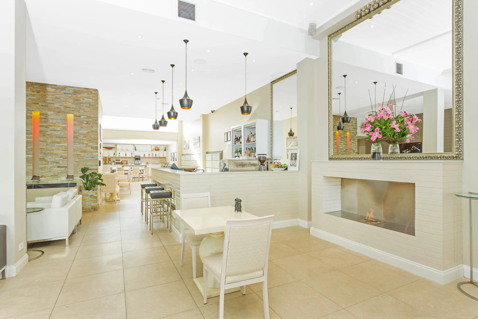 Deep Blue Hotel & Hot Springs