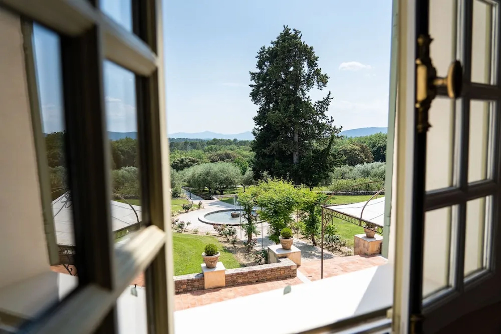 Château les Crostes