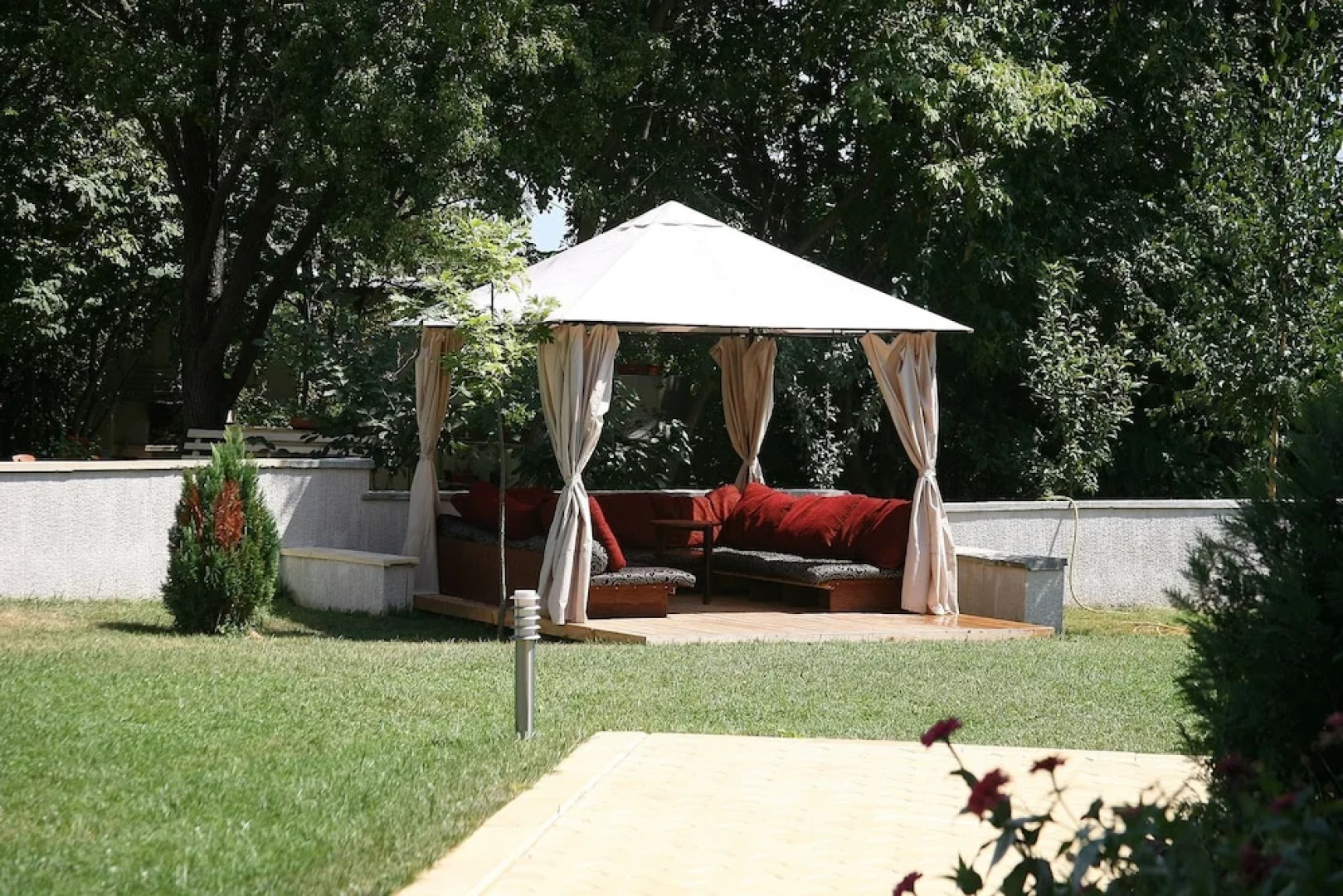 Apart Complex Aquamarine