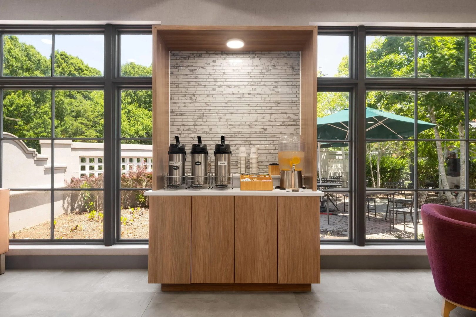 La Quinta Inn & Suites by Wyndham Raleigh Cary