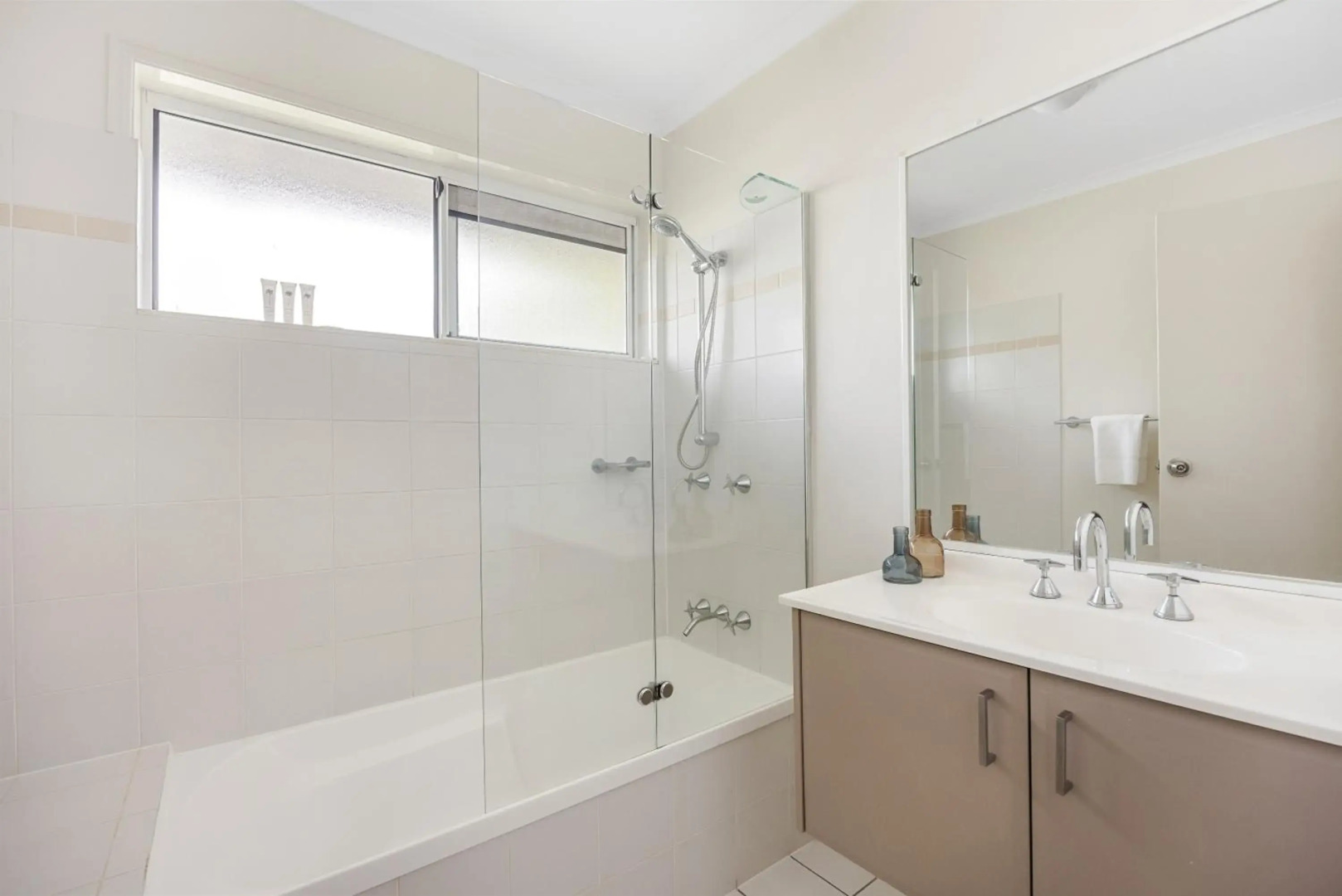 Noosa Outrigger Beach Resort