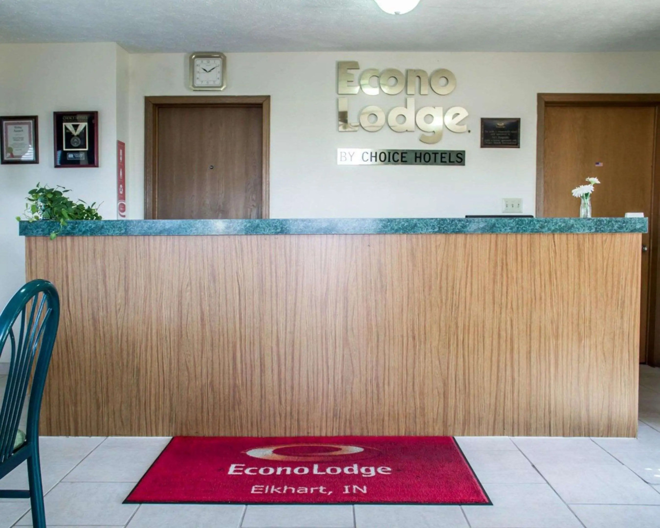 Econo Lodge Elkhart North