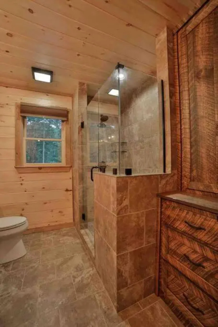 Mountain Hideaway with Hot Tub & Fire Pit