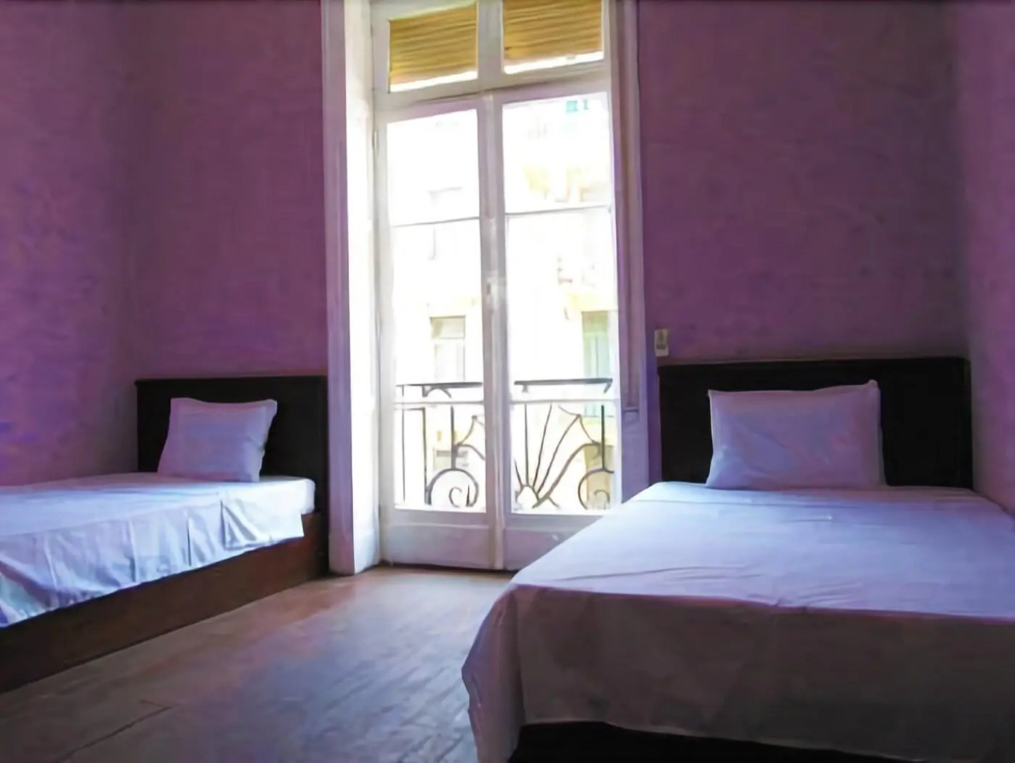 Traveler's House Hotel