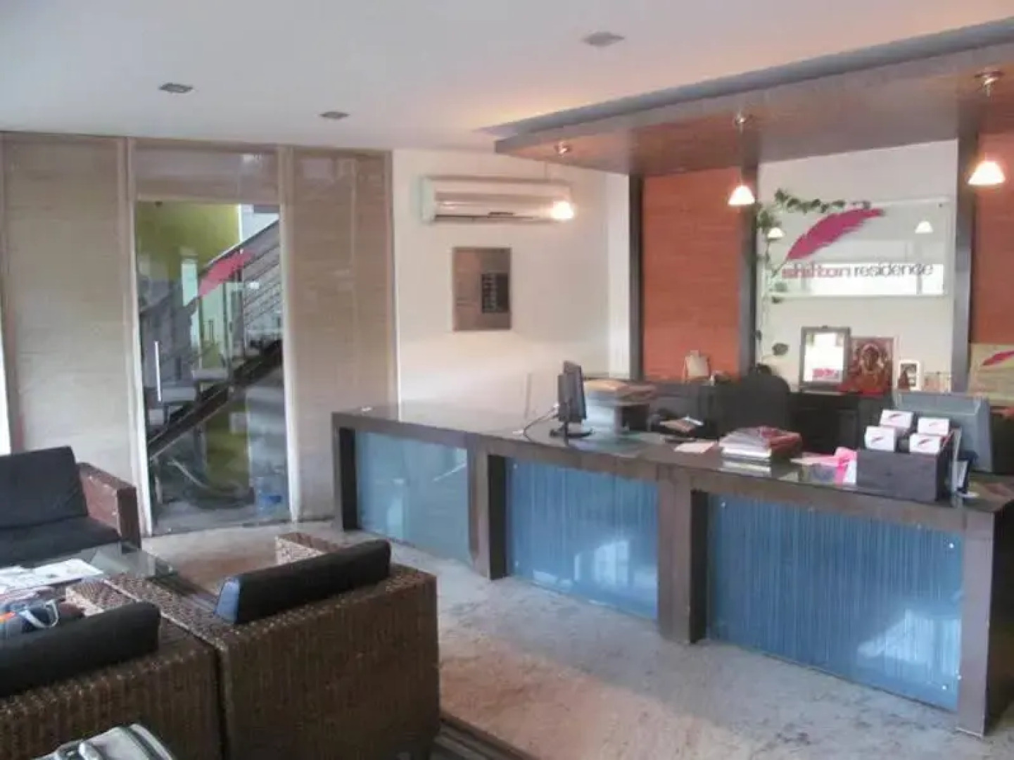 Shilton Residence Hotel